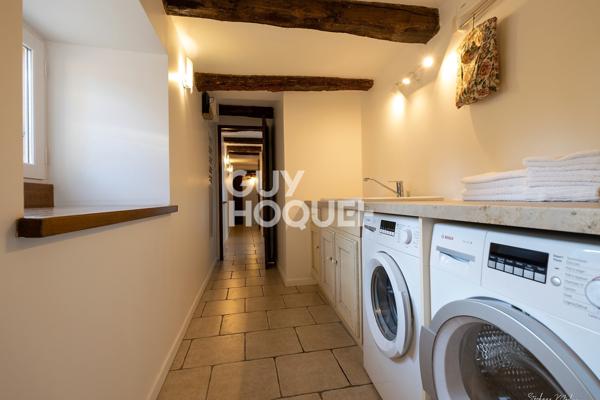 MAISON À VENDRE DE 5 PIÈCES DE 195,00 M²