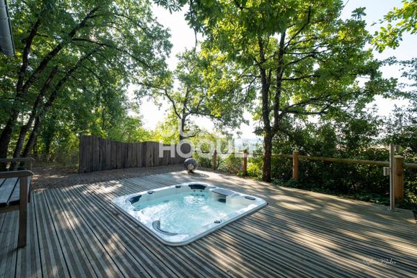 MAISON À VENDRE DE 5 PIÈCES DE 195,00 M²