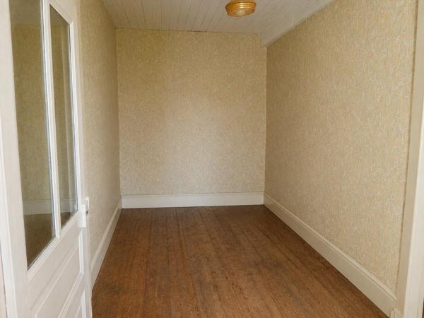 Maison 115 m² à rénover + grange – Fort potentiel
