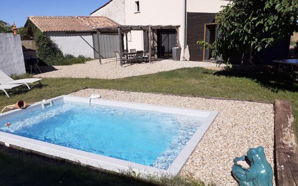 Maison à vendre    5 pièces •  Le Gua