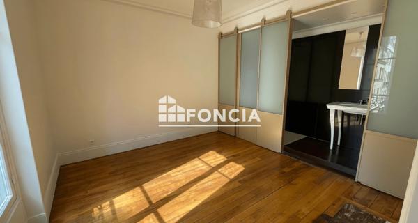 Location Appartement 3 pièces 59.62 m² - Paris 75006
