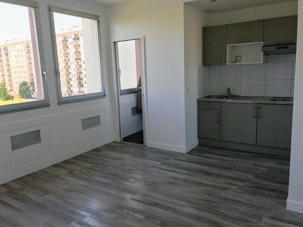 Appartement 1 pièce de 22 m² à louer à Vanves (92170).