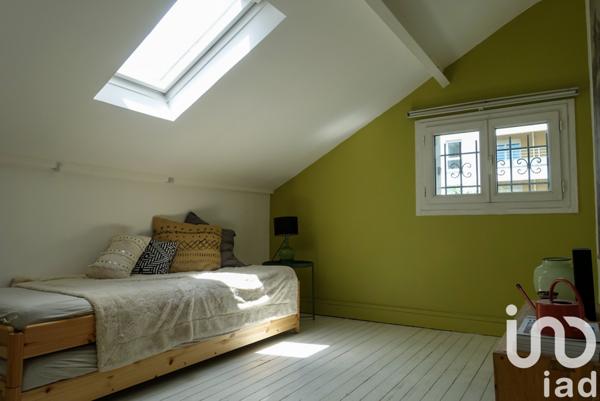 House for sale 6 rooms 158 m² Noisy-le-Sec