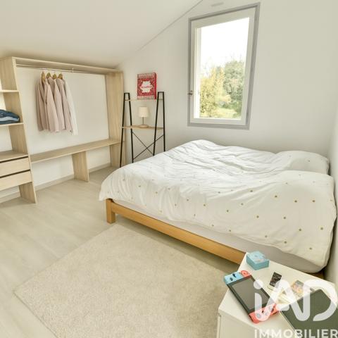 Maison à vendre 4 pièces 97 m² Boutiers-Saint-Trojan