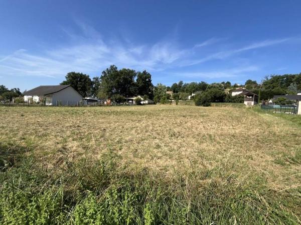 Terrain à vendre 161 250 € Ussac 2881 m² DPE