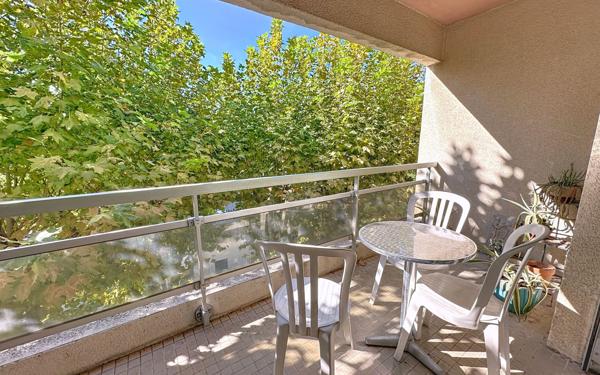 Appartement à vendre    4 pièces • 106,60 m2 Avignon