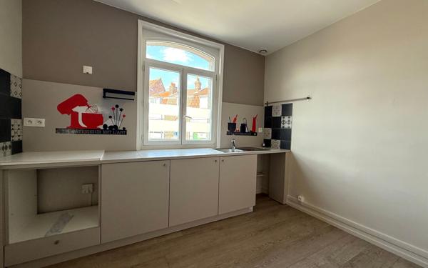 Appartement à louer    4 pièces •  Pérenchies