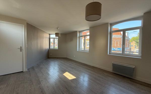 Appartement à louer    4 pièces •  Pérenchies