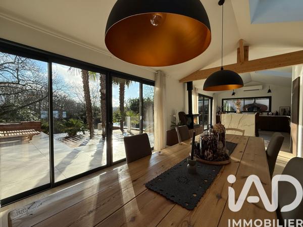 Maison à vendre 6 pièces 205 m² Séméac