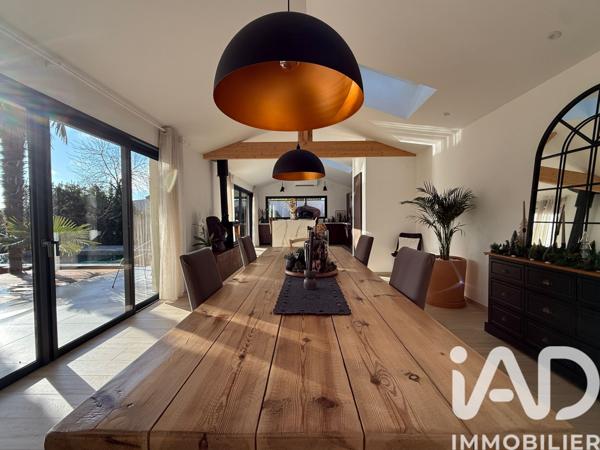Maison à vendre 6 pièces 205 m² Séméac