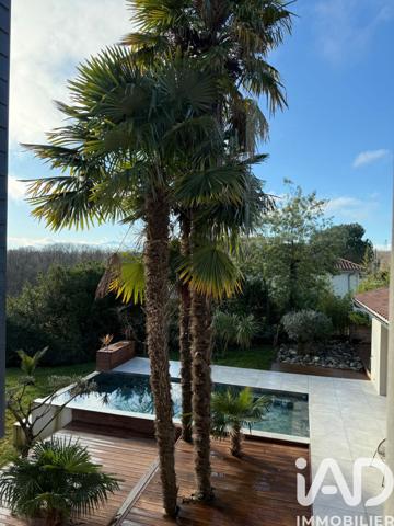 Maison à vendre 6 pièces 205 m² Séméac