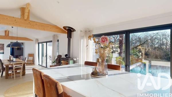 Maison à vendre 6 pièces 205 m² Séméac