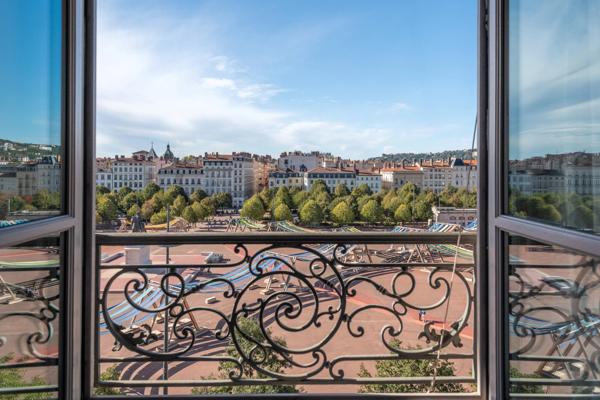 Lyon 2ème, Appartement 4 Chambres -  201 m² à vendre