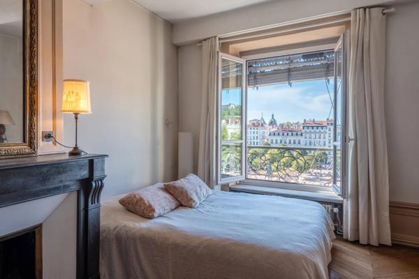 Lyon 2ème, Appartement 4 Chambres -  201 m² à vendre