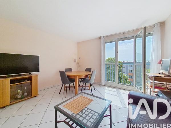 Appartement à vendre 3 pièces 67,81 m² Créteil
