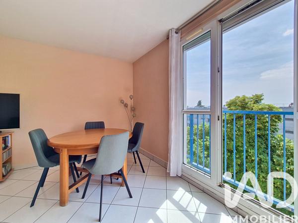 Appartement à vendre 3 pièces 67,81 m² Créteil