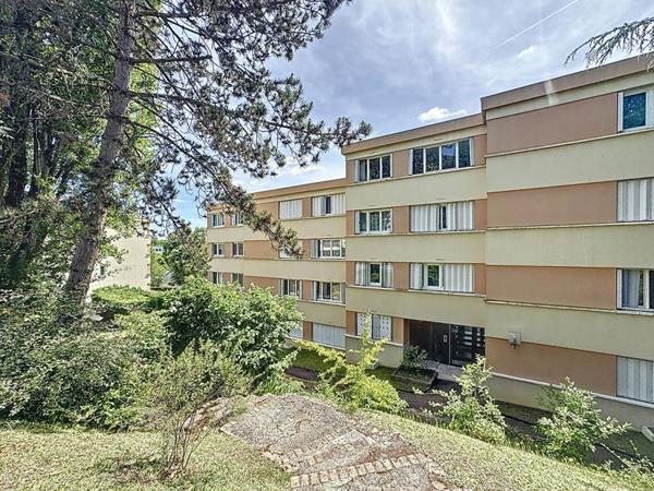 3 PIÈCES AVEC BALCON, CAVE ET PARKING  RÉSIDENCE DU CERF À IGNY