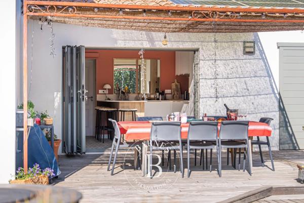 Aix-en-Provence, Propriété 6 Chambres -  235 m² à vendre