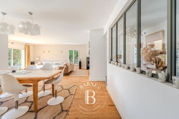 Aix-en-Provence, Propriété 6 Chambres -  235 m² à vendre