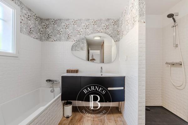 Aix-en-Provence, Propriété 6 Chambres -  235 m² à vendre