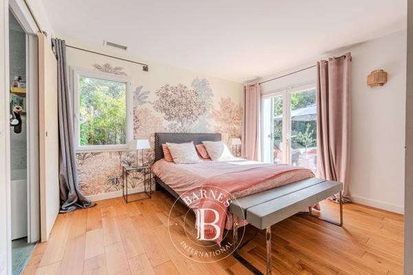 Aix-en-Provence, Propriété 6 Chambres -  235 m² à vendre