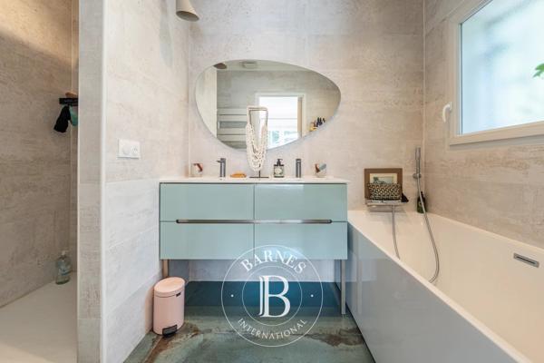 Aix-en-Provence, Propriété 6 Chambres -  235 m² à vendre