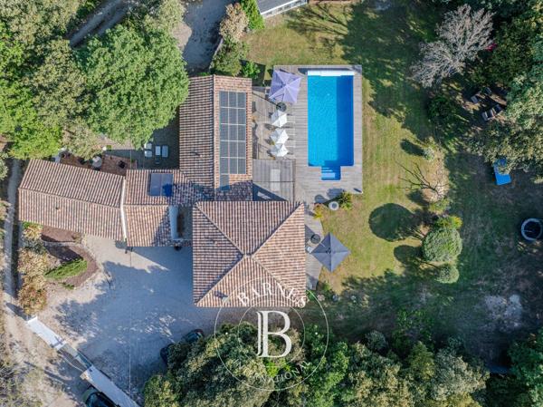 Aix-en-Provence, Propriété 6 Chambres -  235 m² à vendre