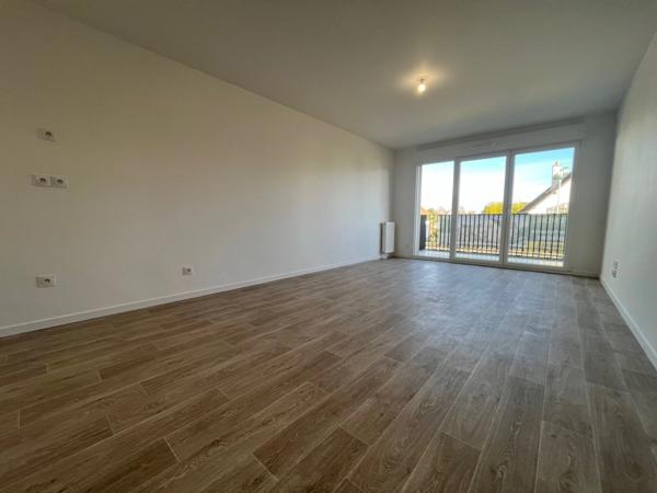 Appartement à vendre 3 pièces CORMELLES LE ROYAL (14)