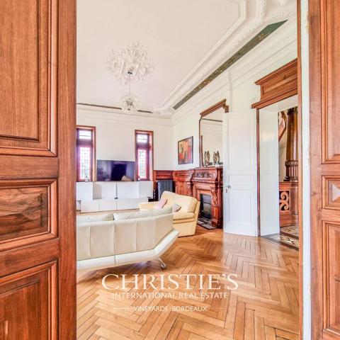 Propriété exceptionnelle avec jardin, idéalement située près de Bazas