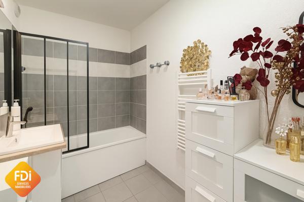 Mandrous - T 3 - 71 m2- parking privatif en sous-sol