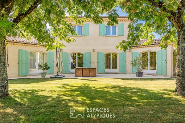Élégante maison familiale de 183 m² avec cinéma immersif