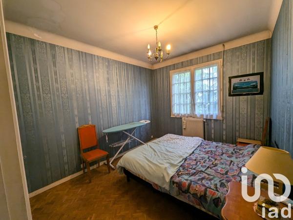 Maison traditionnelle 5 pièces de 130 m² à Pau (64000)