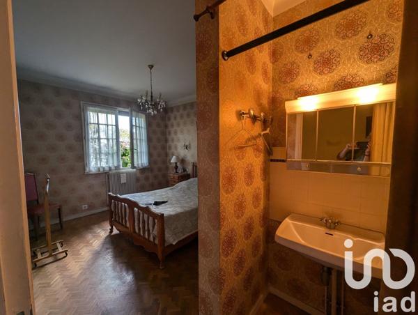 Maison traditionnelle 5 pièces de 130 m² à Pau (64000)