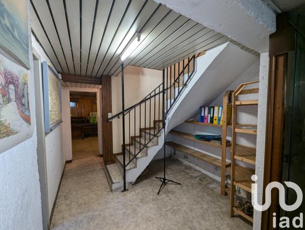 Maison traditionnelle 5 pièces de 130 m² à Pau (64000)