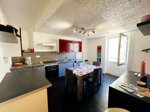 Vente Maison de village 4 pièces 80 m2 à Contes