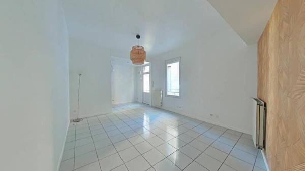 Appartement 2 pièces                                        - 42000 Saint-Étienne Réf : 12784
