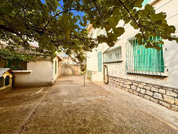 🏡 Maison familiale avec jardin, annexe et fort potentiel – 140 m² habitables sur 439 m² de parcelle