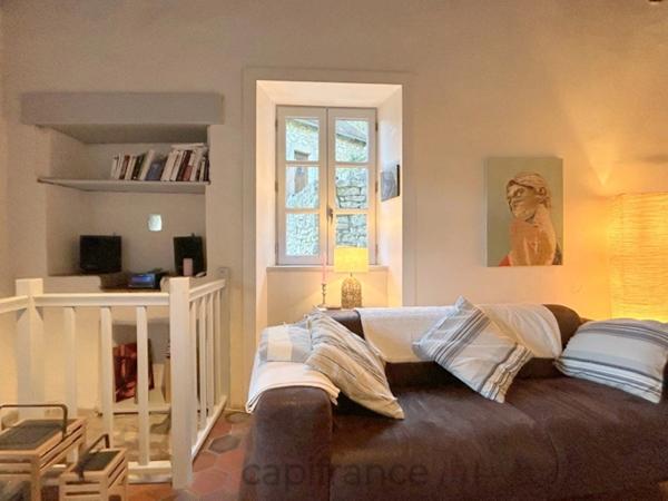 Charmante propriété proche à Martel