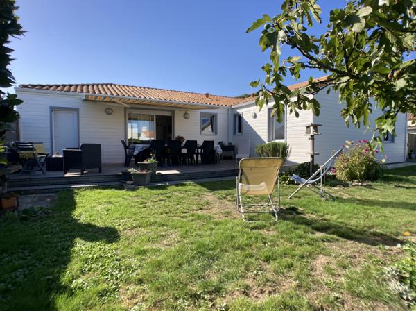 Maison 3ch déalement située à 15mn seulement de Saint Gilles Croix de Vie!