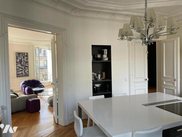 A VENDRE - PARIS 1er - LOUVRE - APPARTEMENT 6 PIECES 