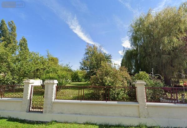 Terrain à Batir à vendre à Montaulin dans l'Aube (10270), ref : AAF