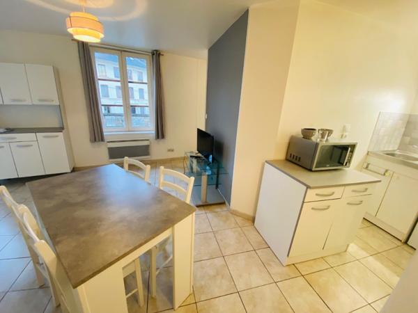 Appartement T1 Bis Meublé de 27 m2 proche centre ville d'Elbeuf.- Réf CAMA