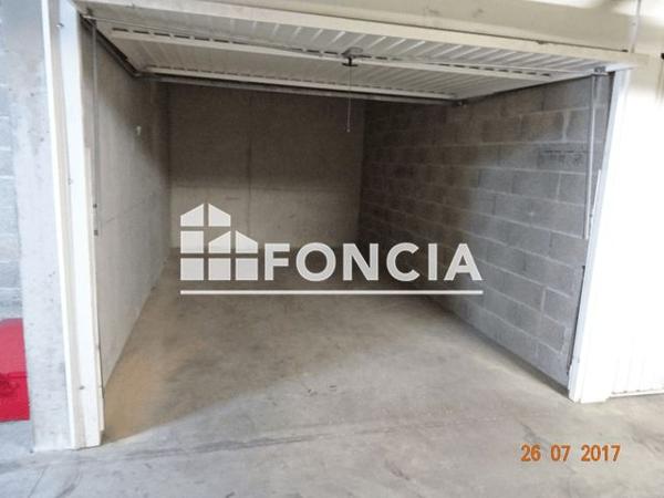 Location Appartement 3 pièces 68.7 m² - 224 RUE CLAUDE DEBUSSY Salon De Provence 13300