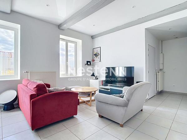 SAINT-MAURICE-DE-BEYNOST MAISON FAMILIALE RÉNOVÉE 4 CHAMBRES AVEC TERRASSE ET STATIONNEMENTS