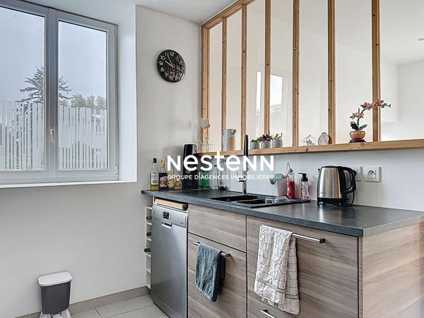 SAINT-MAURICE-DE-BEYNOST MAISON FAMILIALE RÉNOVÉE 4 CHAMBRES AVEC TERRASSE ET STATIONNEMENTS