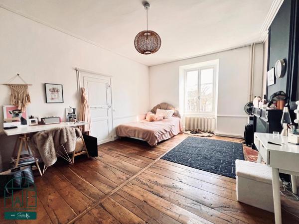 Maison 9 pièces - 311 m² Exclusivité efficity