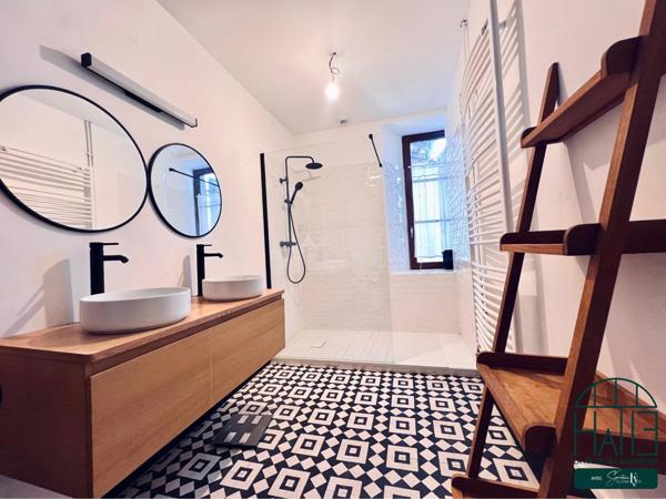 Maison 9 pièces - 311 m² Exclusivité efficity