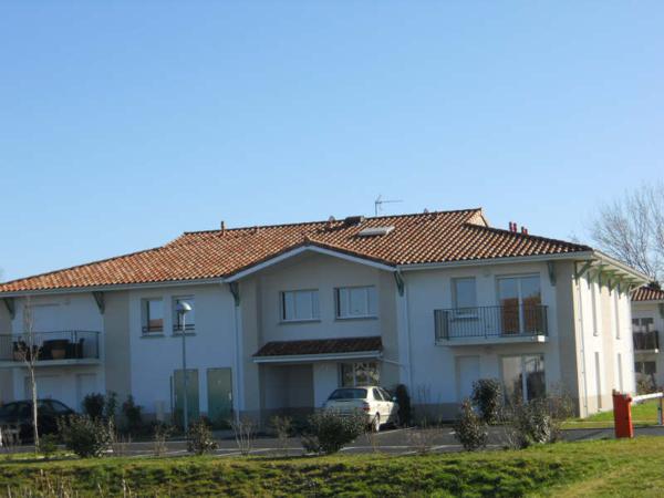 Location Appartement à AMBARES ET LAGRAVE