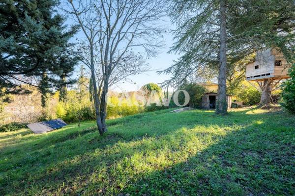 Vente Maison 7 pièces de 220m² - 13100 Aix-en-Provence