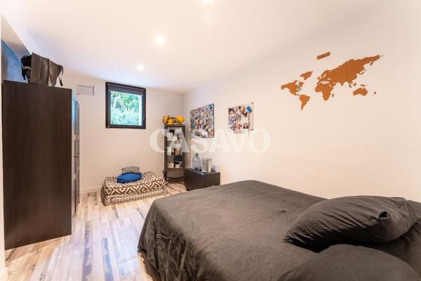 Vente Maison 7 pièces de 220m² - 13100 Aix-en-Provence